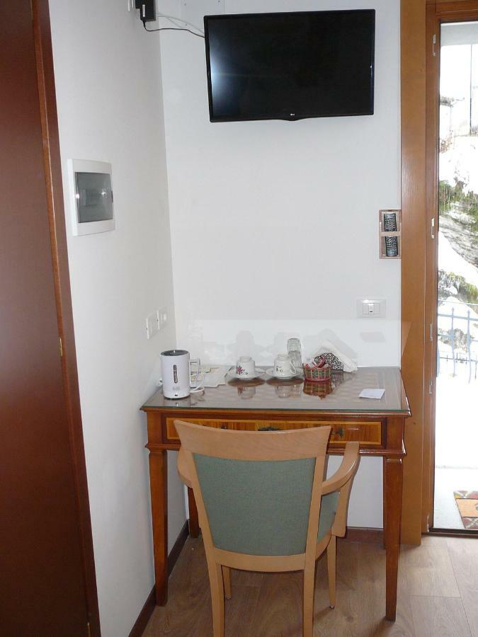Casa Screm - Appartamenti E Camere -Rigolato - Ud Buitenkant foto